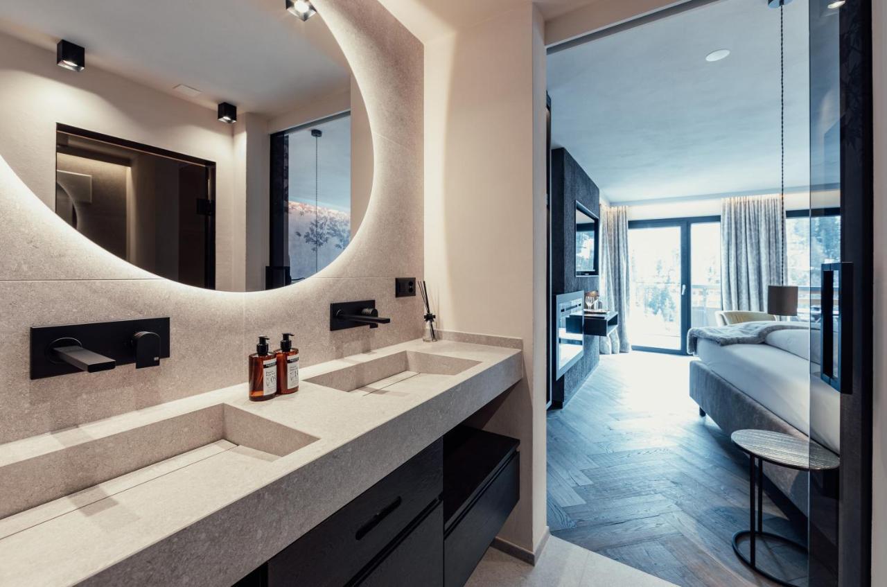 LARET private Boutique Hotel - Adults only Samnaun Extérieur photo
