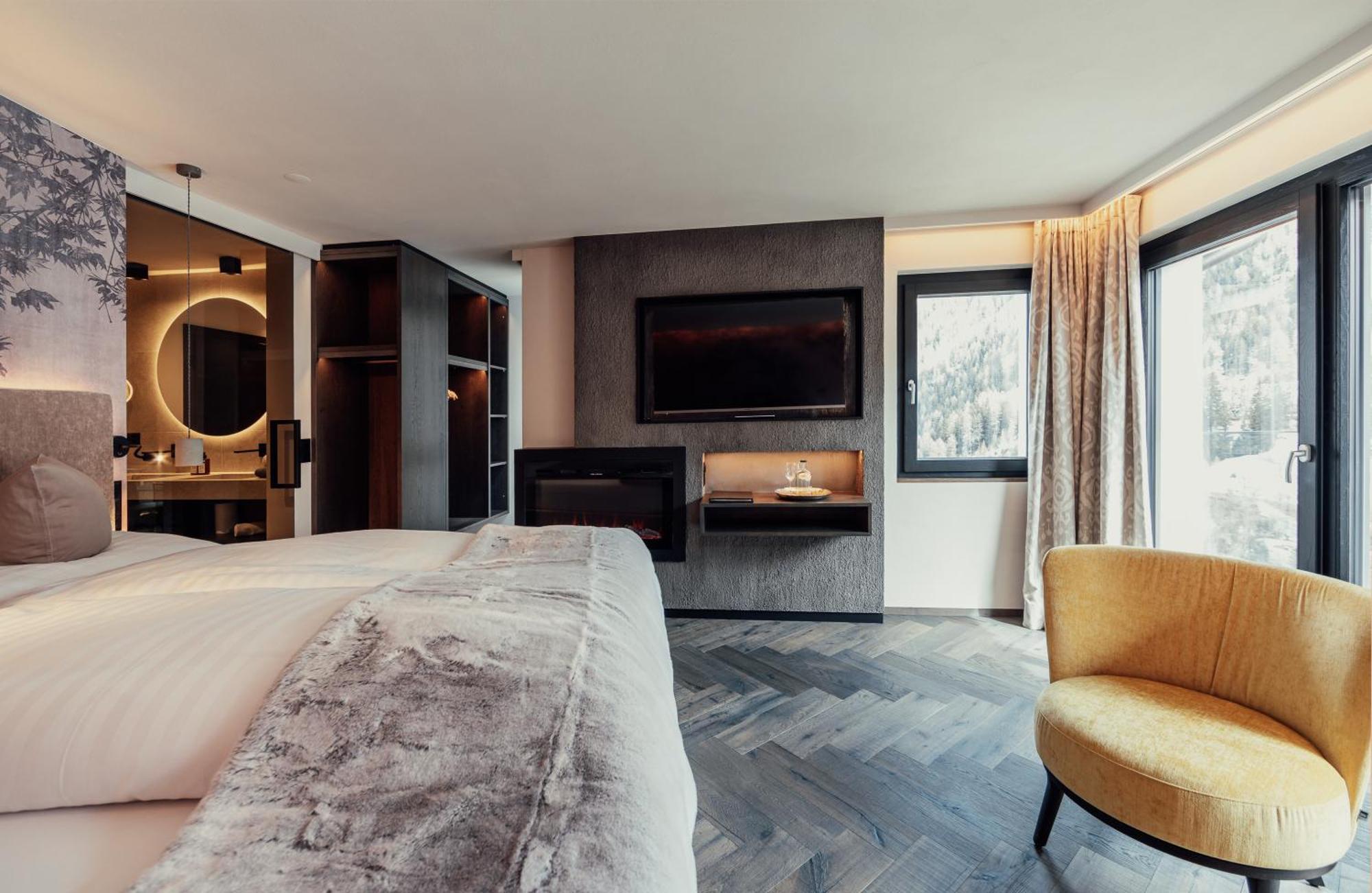 LARET private Boutique Hotel - Adults only Samnaun Extérieur photo
