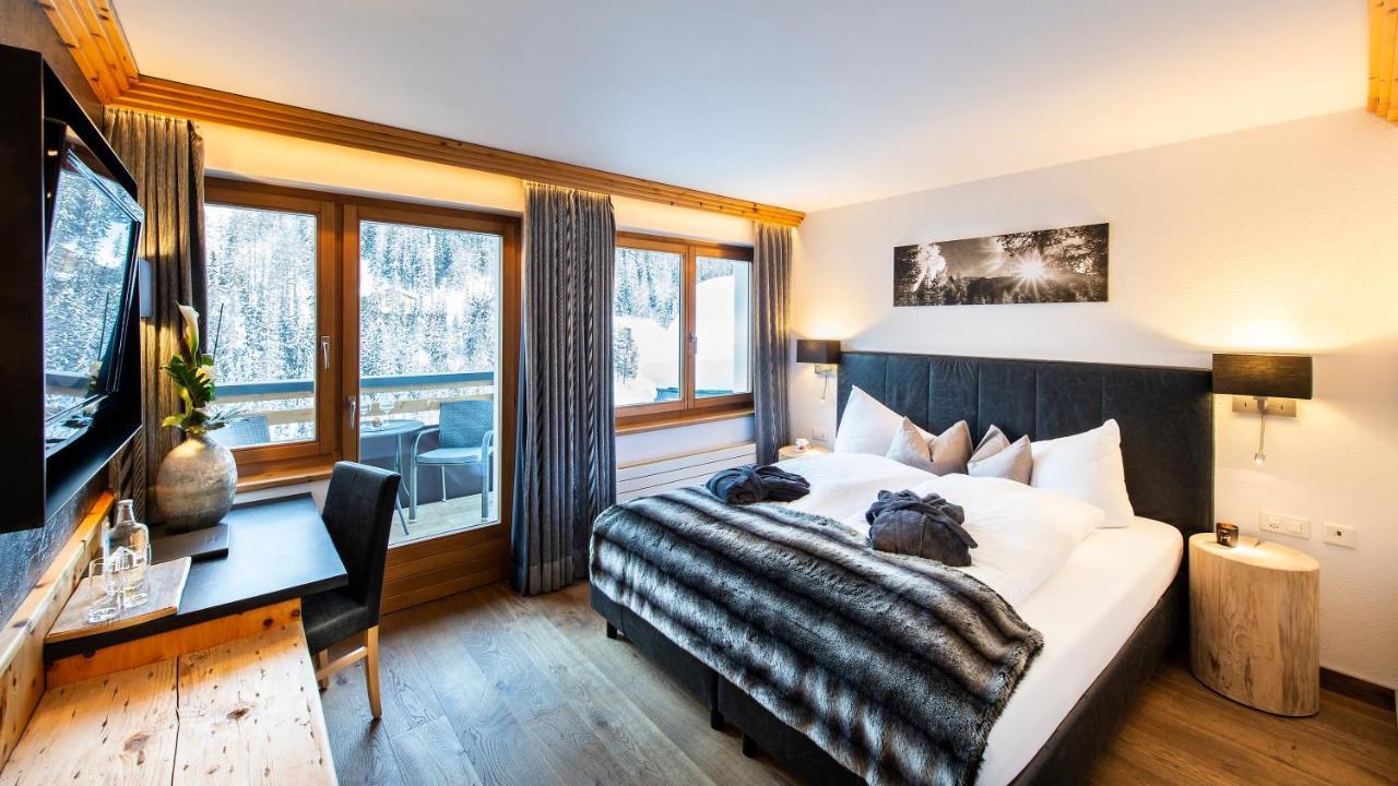 LARET private Boutique Hotel - Adults only Samnaun Extérieur photo
